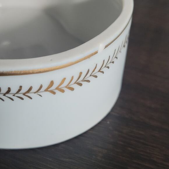 Vintage Porcelain Heart Trinket Box Gold Gilt Floral Lid Small Jewelry Box w/Lid - Picture 7 of 10